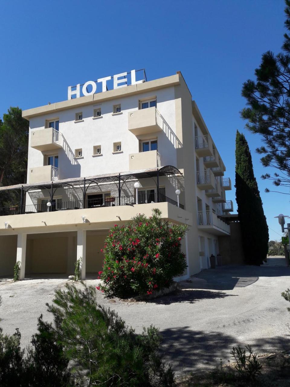 Saint-Nazaire  Hotel Le Valaurie מראה חיצוני תמונה